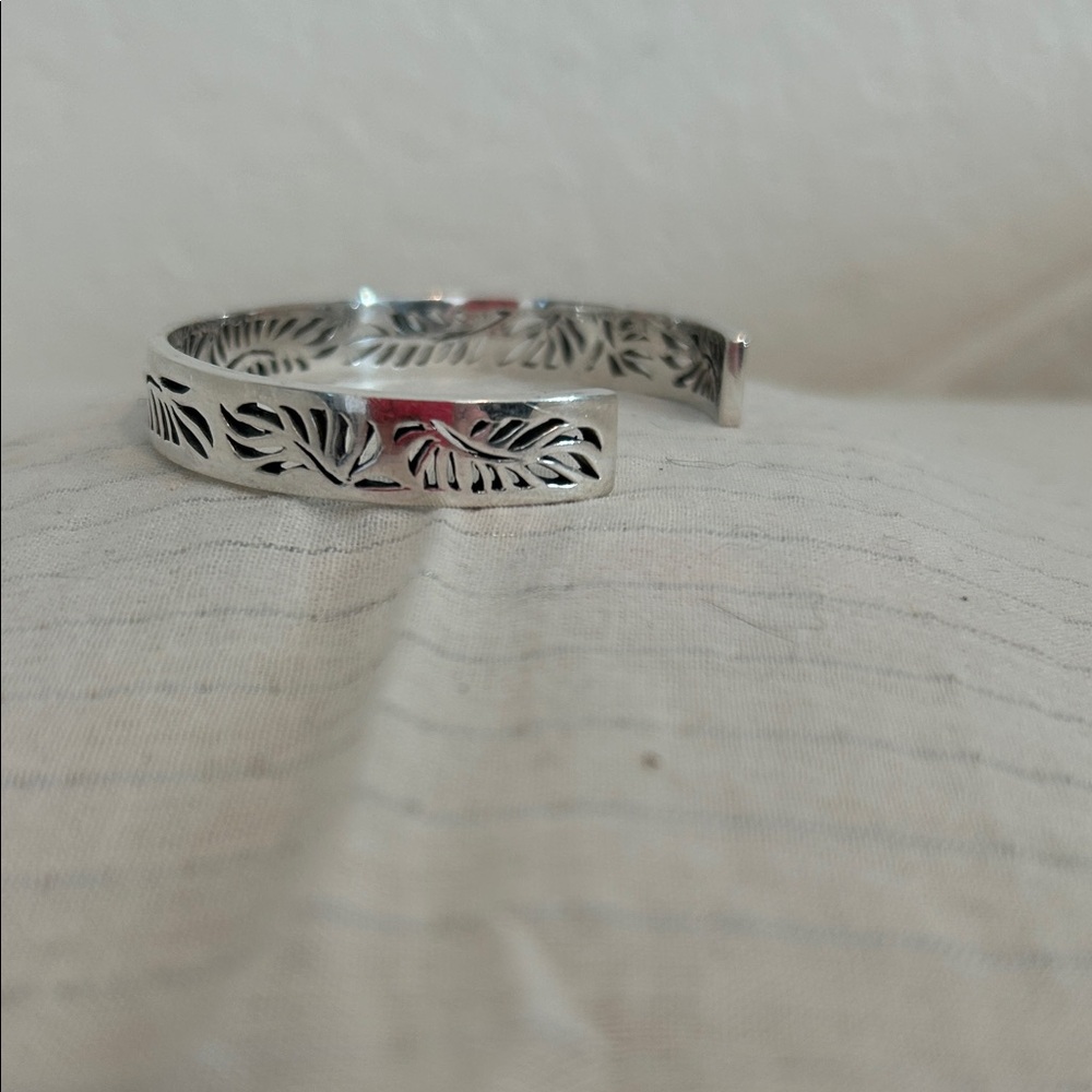 Silver Leaf Patterned Cuff Bracelet - image 4
